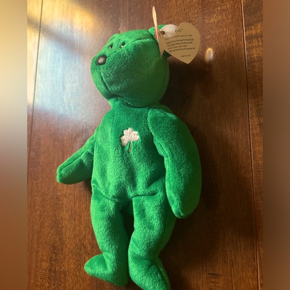 1997 TY ERIN BEANIE BABY EXCELLENT CONDITION - Picture 1 of 2